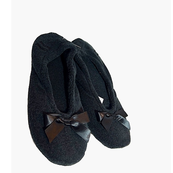 Isotoners Terry Ballerina Slipper Indoor/Outdoor Comfort Slipper Black S (5-6) - Picture 2 of 10